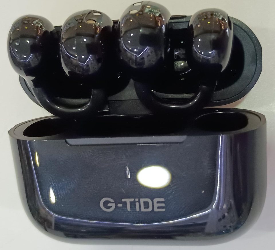 riculares Inalámbricos Clip-on Negro
