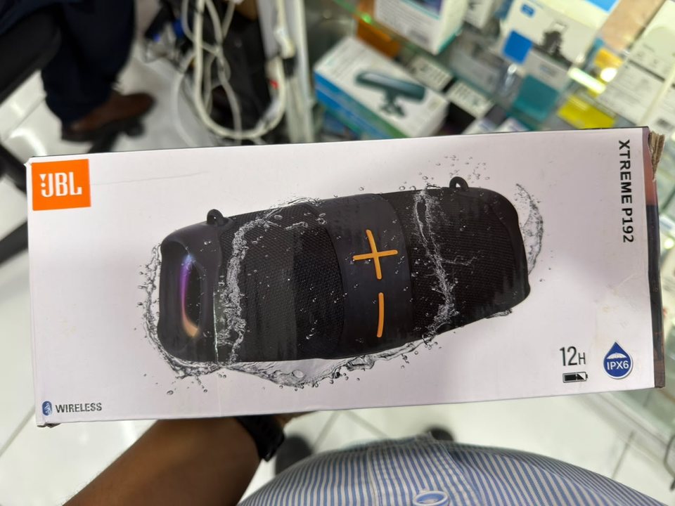 BOCINA BLUETOOTH GENERICA TIPO JBL XTREME P192 COLORES