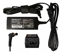 [CG-83] CARGADOR NETBOOK TOSHIBA 19V-2.37A GENERICO